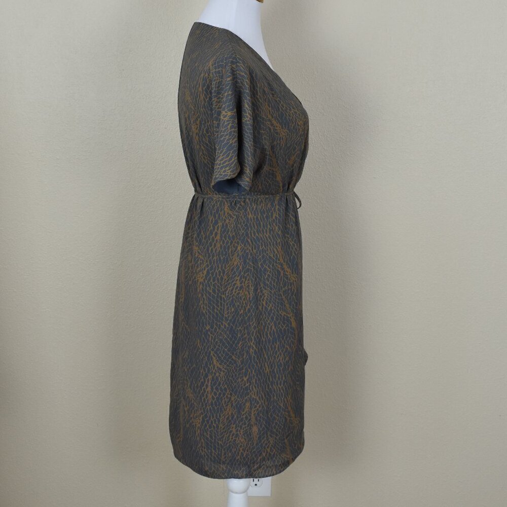 Babaton Wallace Printed Wrap Dress - S - Picture 7 of 10